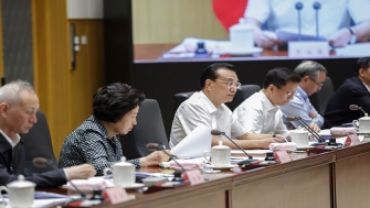 李克強(qiáng)：面對(duì)新的困難挑戰(zhàn)，仍然要靠改革開放破解難題